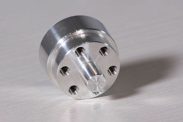 Bahagian Memusing Ketepatan CNC